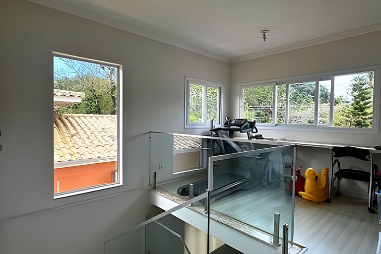 Portal da Olaria | Casa com piscina a 200m da praia