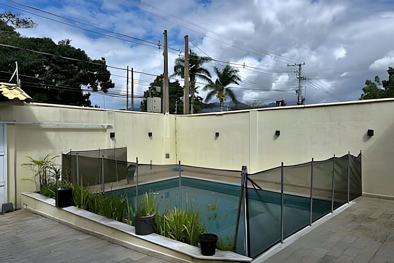 Portal da Olaria | Casa com piscina a 200m da praia