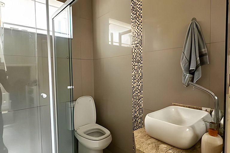 Portal da Olaria | Casa com piscina a 200m da praia