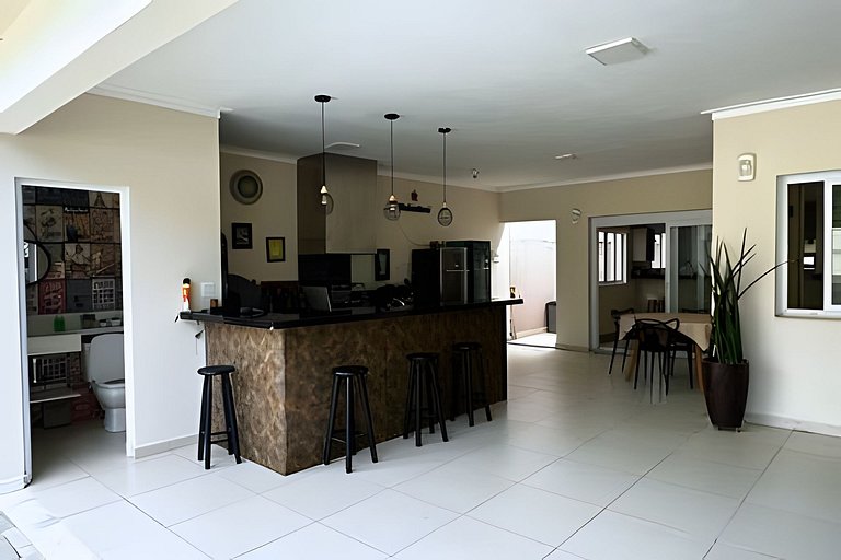 Portal da Olaria | Casa com piscina a 200m da praia