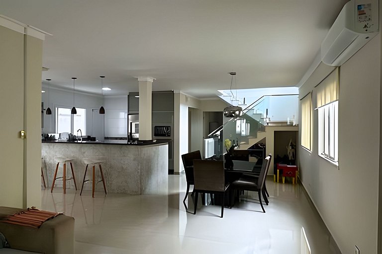 Portal da Olaria | Casa com piscina a 200m da praia