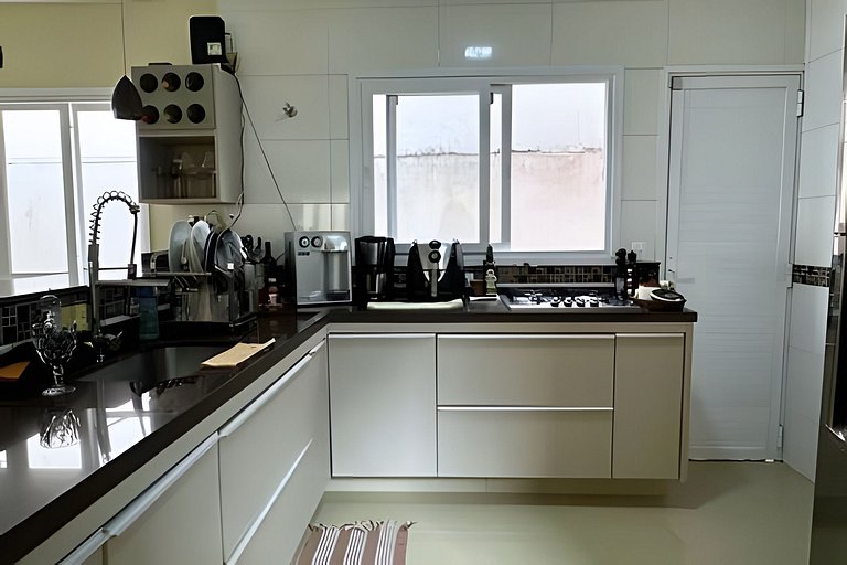 Portal da Olaria | Casa com piscina a 200m da praia