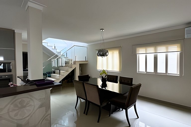 Portal da Olaria | Casa com piscina a 200m da praia