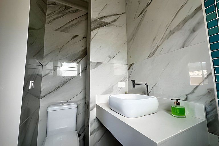 Portal da Olaria | Casa com piscina a 200m da praia