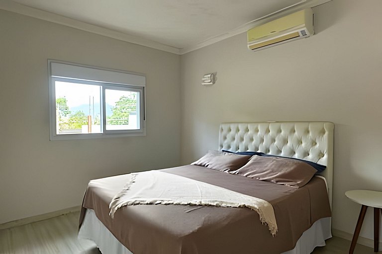 Portal da Olaria | Casa com piscina a 200m da praia