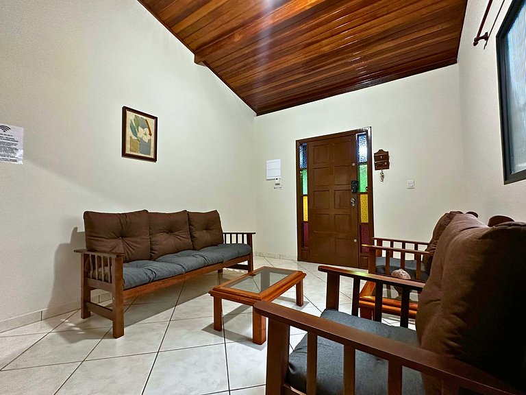 Casa do Curral | Casa novinha e perto de tudo!