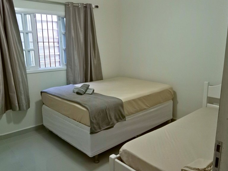 Portal da Olaria | Casa com piscina a 200m da praia