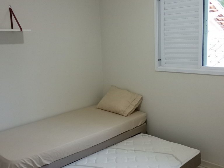 Portal da Olaria | Casa com piscina a 200m da praia