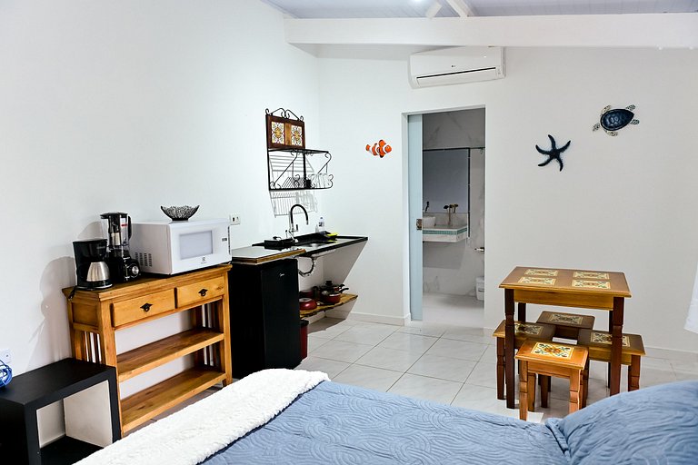 Ateliê & Suítes Feiticeira - suíte com cachoeira