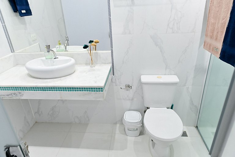 Ateliê & Suítes Feiticeira - suíte com cachoeira