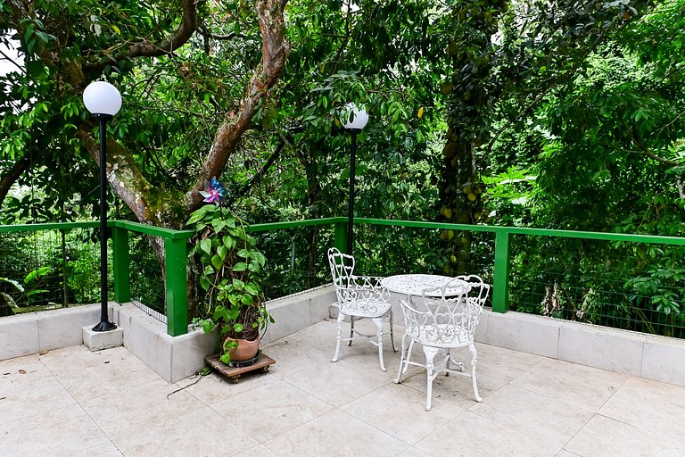 Jubarte Chalés - suíte com cachoeira