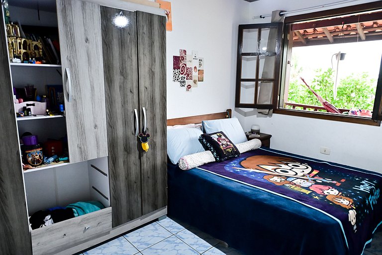 Vista Bela - Casa espaçosa e pertinho de tudo