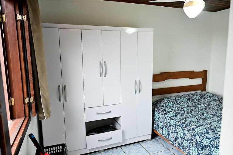 Vista Bela - Casa espaçosa e pertinho de tudo