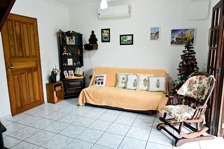 Vista Bela - Casa espaçosa e pertinho de tudo