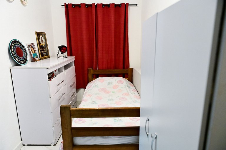 Vista Bela - Casa espaçosa e pertinho de tudo