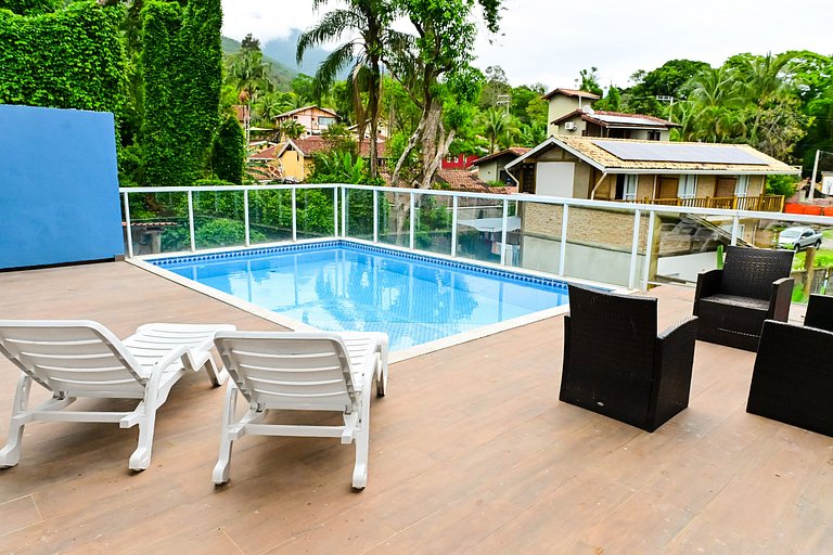 Casa Feiticeira – Piscina & conforto a 750m da praia