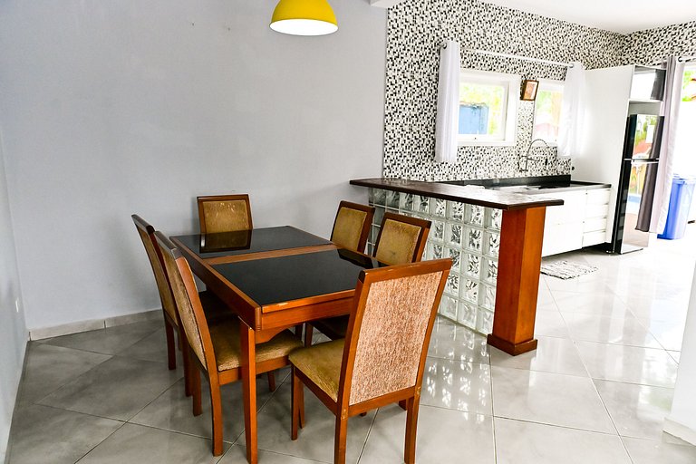 Casa Feiticeira – Piscina & conforto a 750m da praia