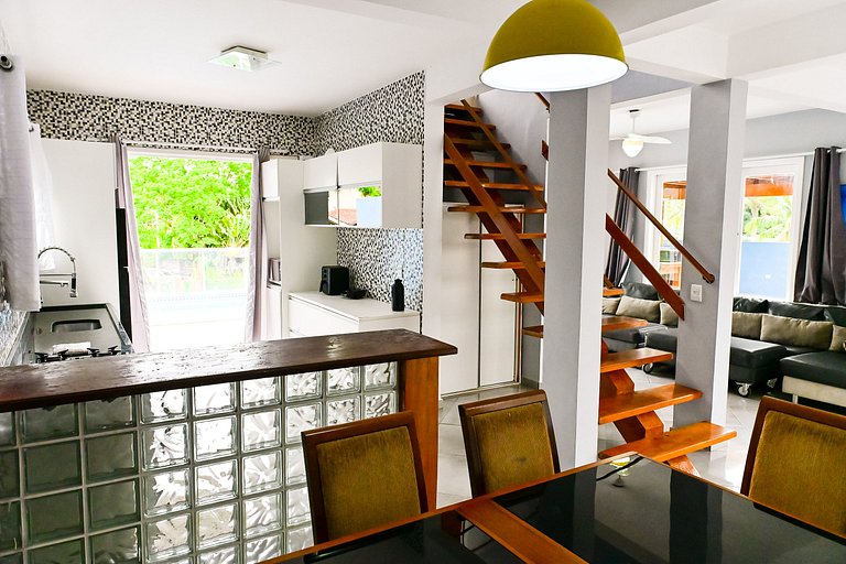 Casa Feiticeira – Piscina & conforto a 750m da praia