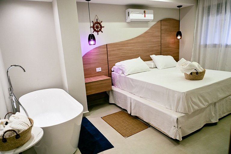 Studio Castelhanos | Banheira, piscina e vista