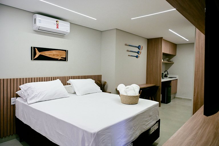 Studio Pacuíba | Banheira, piscina e café da manhã