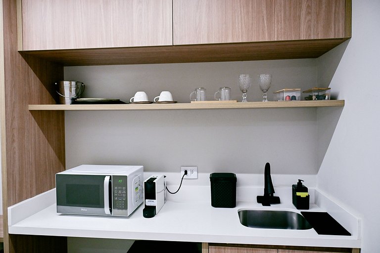 Studio Pacuíba | Banheira, piscina e café da manhã