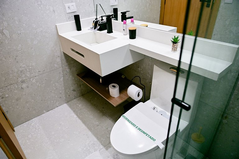 Studio Pacuíba | Banheira, piscina e café da manhã