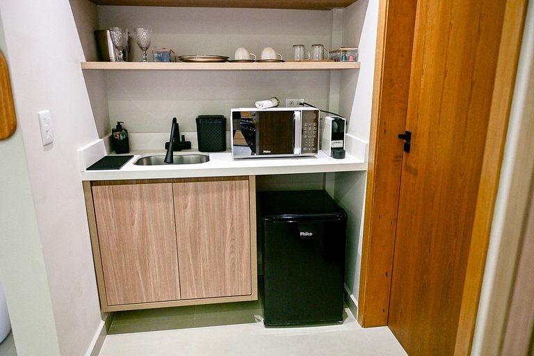 Studio Viana | Studio de luxo com banheira