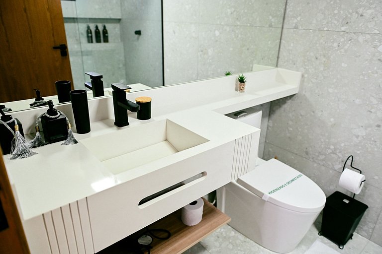 Studio Viana | Studio de luxo com banheira