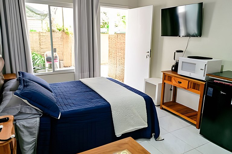 Jubarte Chalés - suíte com cozinha na cachoeira