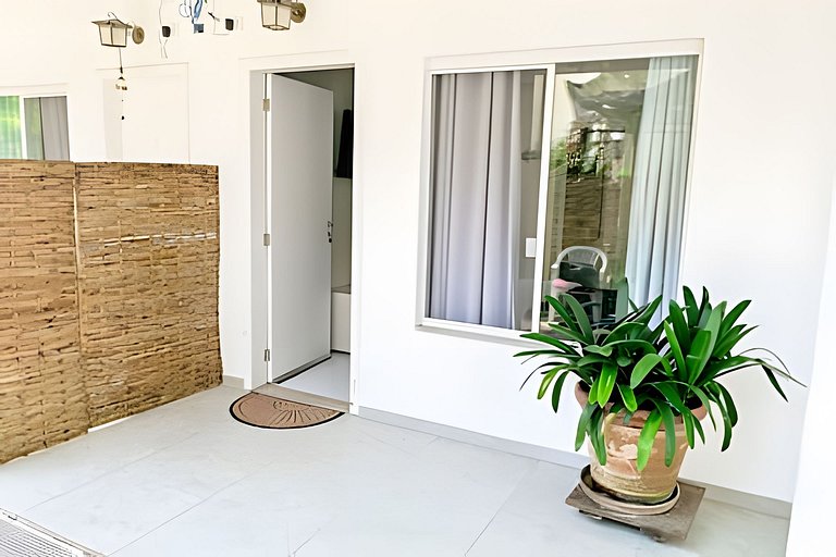 Jubarte Chalés - suíte com cozinha na cachoeira