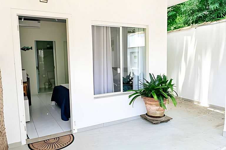 Jubarte Chalés - suíte com cozinha na cachoeira