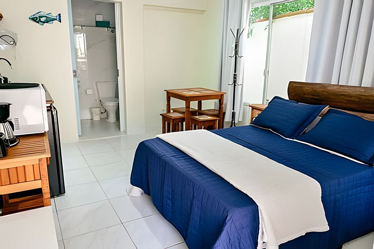 Jubarte Chalés - suíte com cozinha na cachoeira