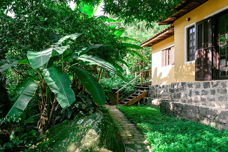 Chalé Libélula 03 – Conforto e natureza em Ilhabela