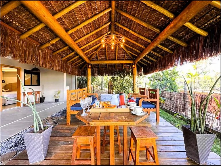 Studio Castelhanos | Banheira, piscina e vista