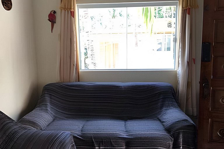 Refúgio Aconchego - 2 dorms com ar e quintal amplo