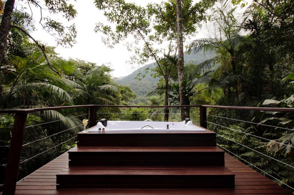 Destinos tranquilos para fugir do Carnaval: hospedagens imperdíveis para relaxar na natureza